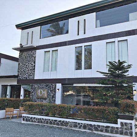 טגאיטאי Daj Suites Boutique Hotel מראה חיצוני תמונה