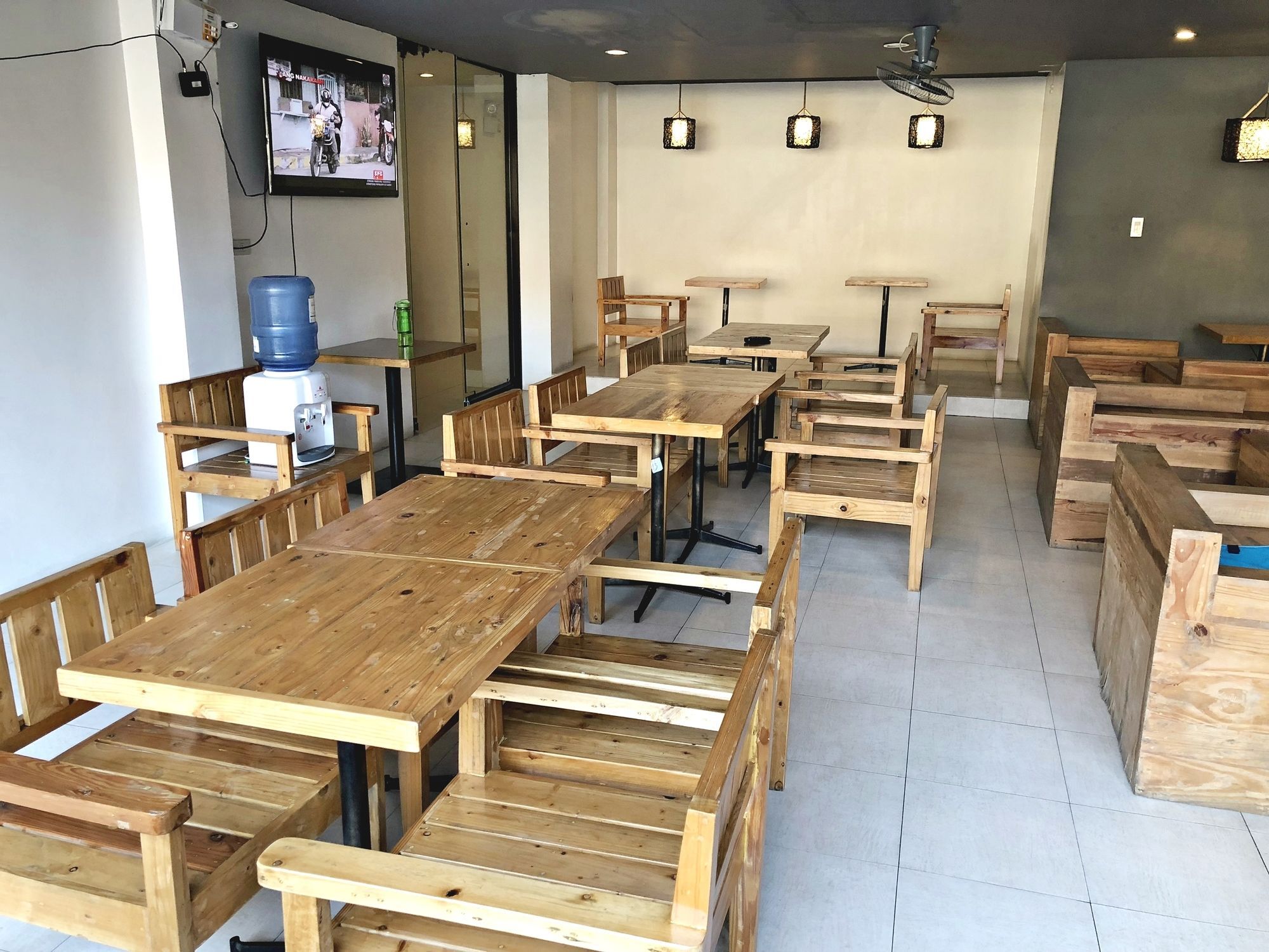 טגאיטאי Daj Suites Boutique Hotel מראה חיצוני תמונה